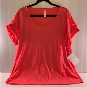 Fabletics NWT Brook Tee II Coral Size XXL